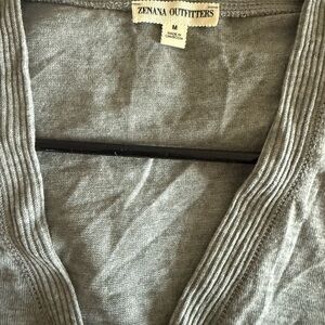 Zenana Outfitters Cute V-Neck Sweater